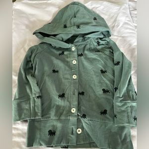 Kate Quinn jacket